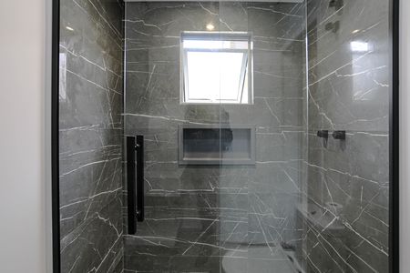 Casa de condomínio para alugar com 345m², 3 quartos e 4 vagas Casa de condomínio para alugar com 345m², 3 quartos e 4 vagasBanheiro - Quarto 2 - Suíte