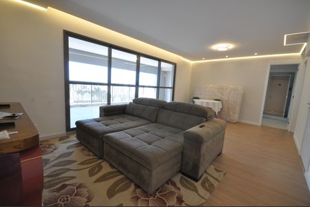 Apartamento à venda com 155m², 3 quartos e 2 vagasSala