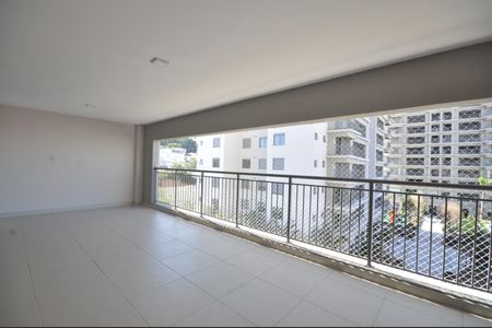Apartamento à venda com 155m², 3 quartos e 2 vagasSacada da Sala