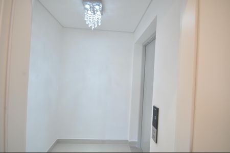 Apartamento à venda com 155m², 3 quartos e 2 vagasHall Privativo