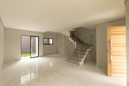 Casa de condomínio à venda com 115m², 3 quartos e 2 vagas Casa de condomínio à venda com 115m², 3 quartos e 2 vagasSala/Cozinha