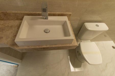 Casa de condomínio à venda com 115m², 3 quartos e 2 vagas Casa de condomínio à venda com 115m², 3 quartos e 2 vagasBanheiro Social