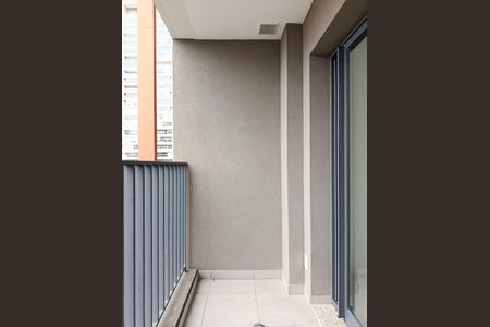 Varanda de kitnet/studio para alugar com 1 quarto, 25m² em Pinheiros, São Paulo