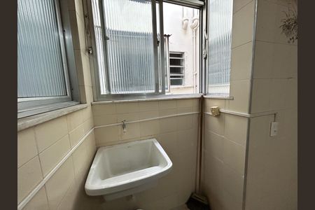 Apartamento para alugar com 49m², 2 quartos e sem vagaÁrea de Serviço
