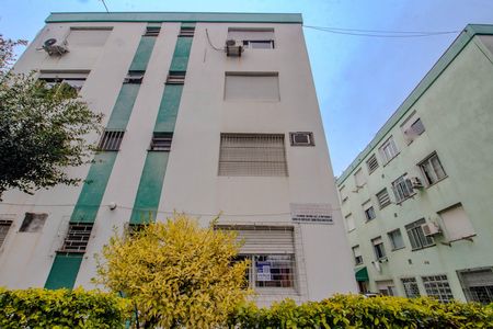 Apartamento à venda com 65m², 1 quarto e sem vaga Apartamento à venda com 65m², 1 quarto e sem vagaFachada