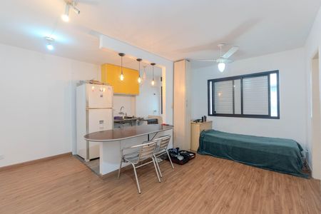 Studio à venda com 29m², 1 quarto e sem vaga Studio à venda com 29m², 1 quarto e sem vagaKitnet