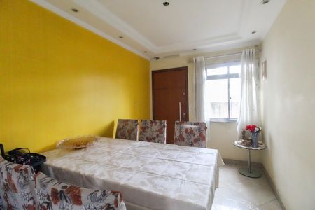 Sala de apartamento à venda com 2 quartos, 58m² em Conjunto Residencial José Bonifácio, São Paulo