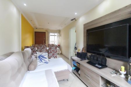 Sala de apartamento à venda com 2 quartos, 58m² em Conjunto Residencial José Bonifácio, São Paulo