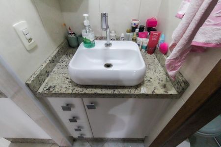 Apartamento à venda com 58m², 2 quartos e 1 vagaBanheiro