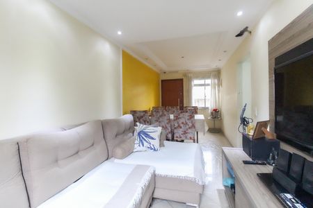 Sala de apartamento à venda com 2 quartos, 58m² em Conjunto Residencial José Bonifácio, São Paulo
