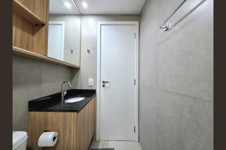 Studio à venda com 26m², 1 quarto e sem vaga Studio à venda com 26m², 1 quarto e sem vagaBanheiro