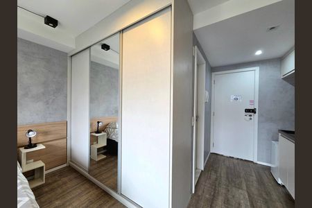 Studio à venda com 26m², 1 quarto e sem vaga Studio à venda com 26m², 1 quarto e sem vagaStudio