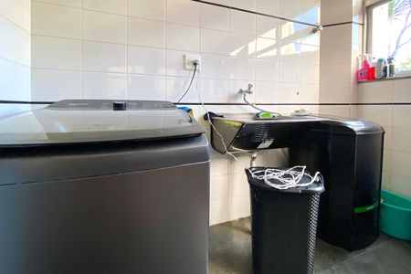 Casa à venda com 360m², 5 quartos e 4 vagas