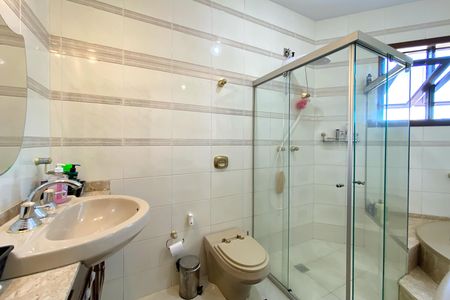 Casa à venda com 360m², 5 quartos e 4 vagas