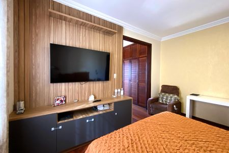 Casa à venda com 360m², 5 quartos e 4 vagas