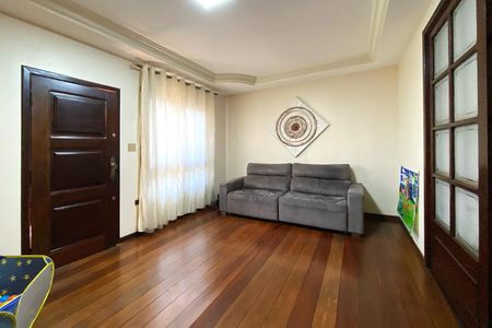 Casa à venda com 360m², 5 quartos e 4 vagas