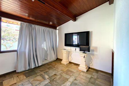 Casa à venda com 360m², 5 quartos e 4 vagas