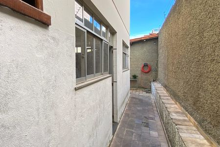 Casa à venda com 360m², 5 quartos e 4 vagas