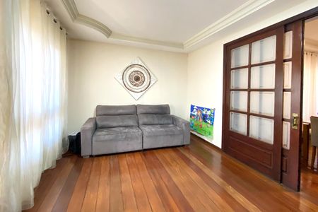Casa à venda com 360m², 5 quartos e 4 vagas