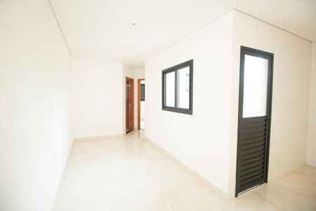 Sala de apartamento à venda com 2 quartos, 50m² em Vila Eldizia, Santo André