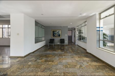 Apartamento à venda com 108m², 3 quartos e 2 vagas Apartamento à venda com 108m², 3 quartos e 2 vagasHall de entrada