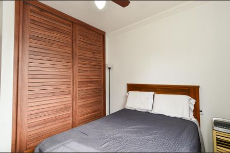 Apartamento à venda com 108m², 3 quartos e 2 vagas Apartamento à venda com 108m², 3 quartos e 2 vagasQuarto 1