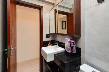 Apartamento à venda com 108m², 3 quartos e 2 vagas Apartamento à venda com 108m², 3 quartos e 2 vagasBanheiro Social