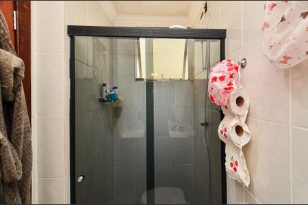 Apartamento à venda com 108m², 3 quartos e 2 vagas Apartamento à venda com 108m², 3 quartos e 2 vagasBanheiro Suíte