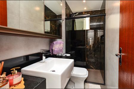 Apartamento à venda com 108m², 3 quartos e 2 vagas Apartamento à venda com 108m², 3 quartos e 2 vagasBanheiro Social