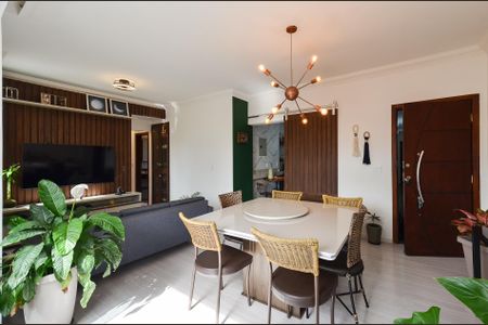 Apartamento à venda com 108m², 3 quartos e 2 vagas Apartamento à venda com 108m², 3 quartos e 2 vagasSala Ambientes