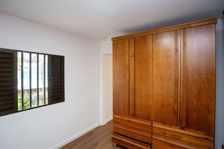 Casa à venda com 300m², 3 quartos e 2 vagasCloset da suíte