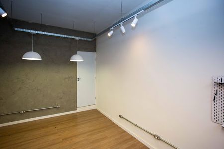 Casa à venda com 300m², 3 quartos e 2 vagasEscritório