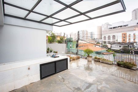 Casa à venda com 300m², 3 quartos e 2 vagasVaranda