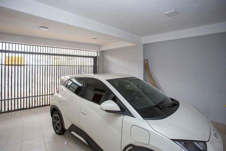 Casa à venda com 300m², 3 quartos e 2 vagasGaragem