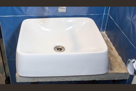 Casa à venda com 300m², 3 quartos e 2 vagasBanheiro Social