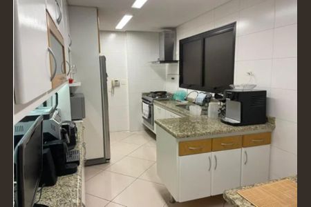 Foto 10 de apartamento para alugar com 4 quartos, 233m² em Vila Andrade, São Paulo