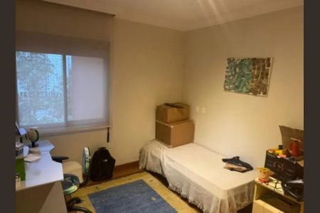 Foto 02 de apartamento para alugar com 4 quartos, 233m² em Vila Andrade, São Paulo