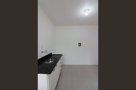 Apartamento à venda com 55m², 2 quartos e 1 vagaCozinha e Área de Serviço