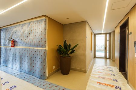 Studio à venda com 25m², 1 quarto e sem vagaHall social