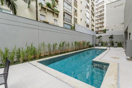 Studio à venda com 25m², 1 quarto e sem vagaÁrea comum - Piscina