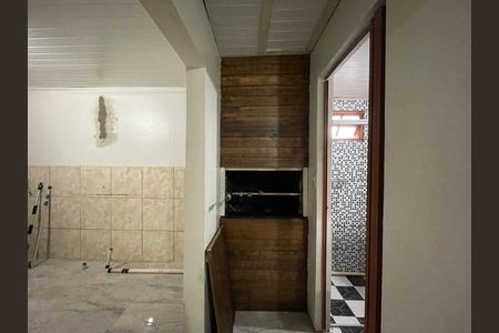 Casa para alugar com 75m², 2 quartos e sem vaga
