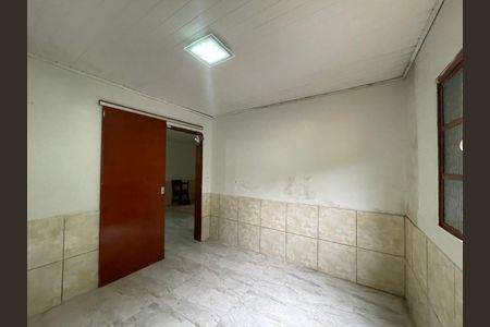 Casa para alugar com 75m², 2 quartos e sem vaga