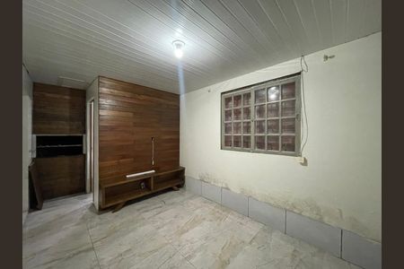 Casa para alugar com 75m², 2 quartos e sem vaga