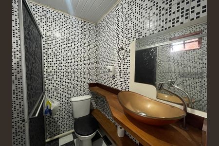 Casa para alugar com 75m², 2 quartos e sem vaga