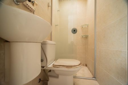 Apartamento à venda com 112m², 2 quartos e 2 vagas Apartamento à venda com 112m², 2 quartos e 2 vagasBanheiro do Salão