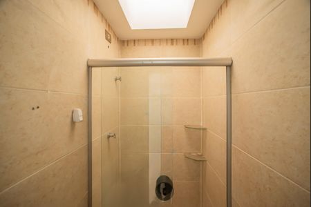Apartamento à venda com 112m², 2 quartos e 2 vagas Apartamento à venda com 112m², 2 quartos e 2 vagasBanheiro do Salão