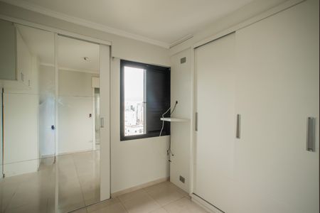Apartamento à venda com 112m², 2 quartos e 2 vagas Apartamento à venda com 112m², 2 quartos e 2 vagasSuíte