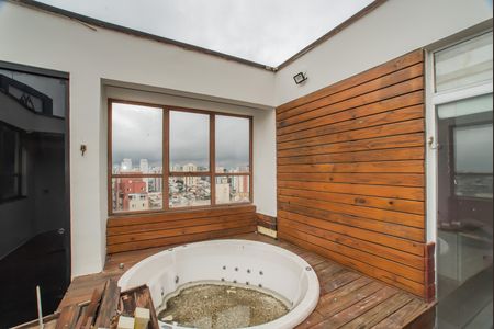 Apartamento à venda com 112m², 2 quartos e 2 vagas Apartamento à venda com 112m², 2 quartos e 2 vagasCobertura - Espaço gourmet