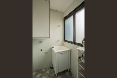 Apartamento à venda com 112m², 2 quartos e 2 vagas Apartamento à venda com 112m², 2 quartos e 2 vagasÁrea de Serviço