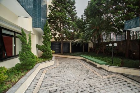 Apartamento à venda com 112m², 2 quartos e 2 vagas Apartamento à venda com 112m², 2 quartos e 2 vagasHall de entrada